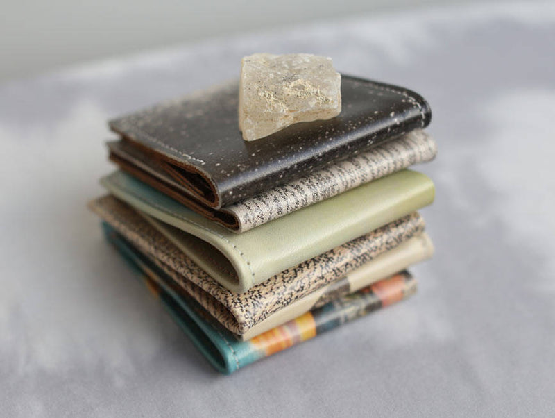 Weave - Minimal Bi-Fold Wallet