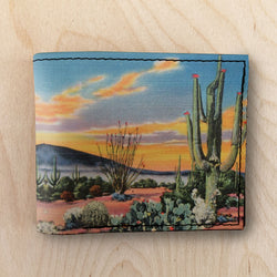 Desert - Minimal Bi-Fold Wallet