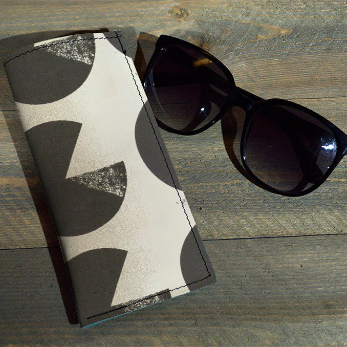 Pie Chart - Printed Leather Eyeglasses Case